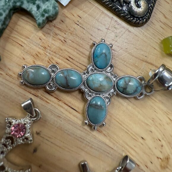 Lot Of 7 Cross Pendants Gothic, Cottagecore, Fairycore, Grunge, Punk, Religious - Picture 7 of 9